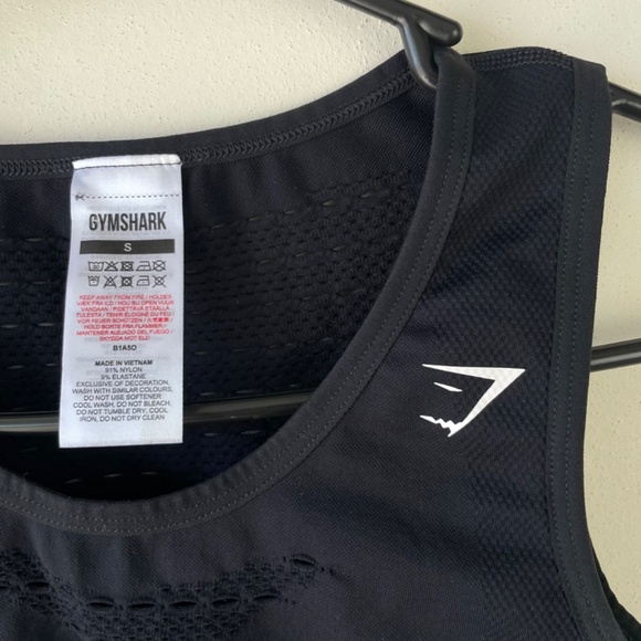 Gymshark Energy+ Seamless Crop Top - Black - Picture 3 of 6